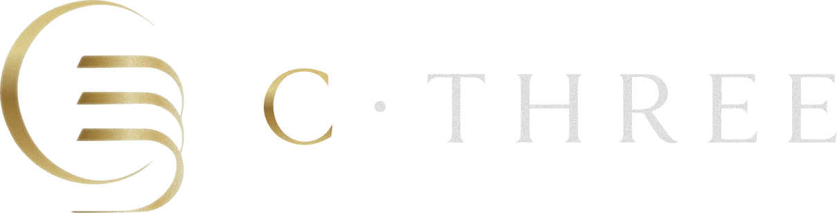 C・THREE